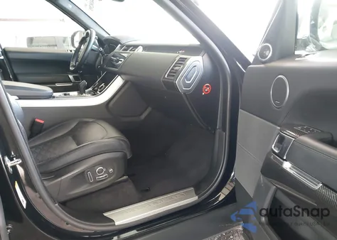 2019 Land Rover Range Rover Sport Svr z USA, uszkodzony, nr VIN SALWZ2SE8KA815640